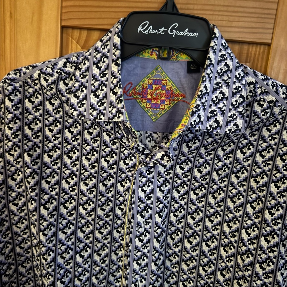 Men's Blue Patterned Shirt - Picture 2 of 2